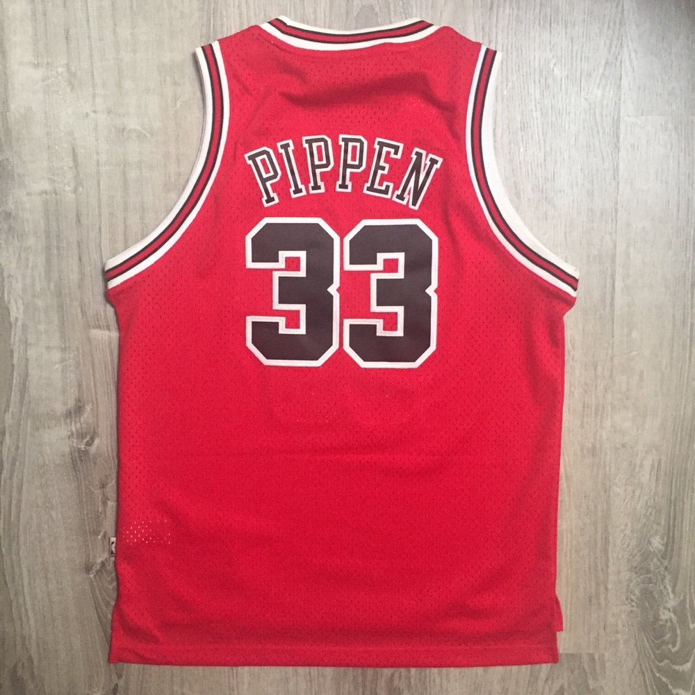 Adidas Chicago Bulls Scottie Pippen NBA Jersey - Picture 2 of 2